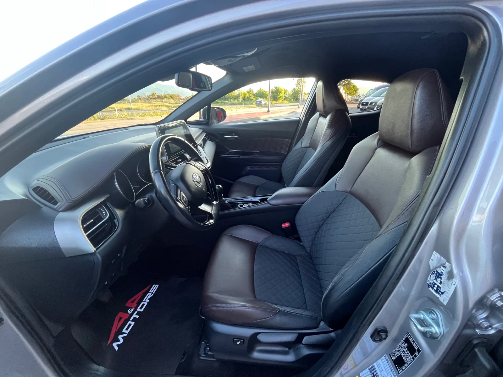 Toyota C-HR 1.2;116к.с.;ПАРКТРОНИК;ПОДГРЕВ;КАМЕРА;Keyless - изображение 7