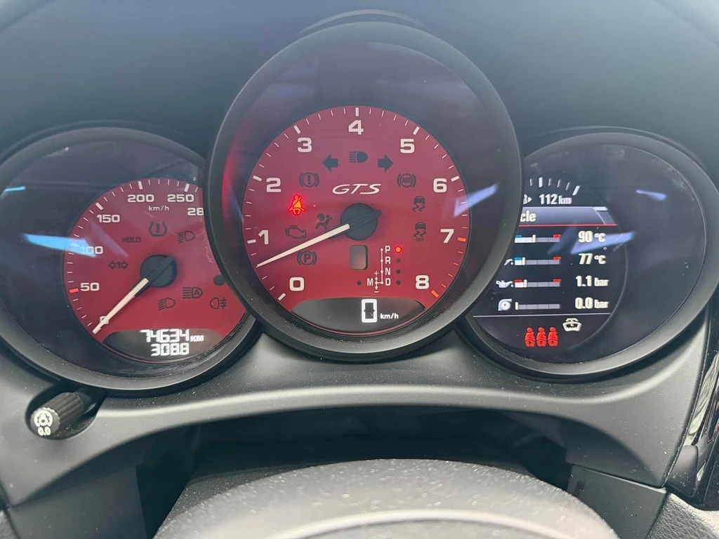 Porsche Macan * GTS * CARFAX * БЕЗ ПЪРВОНАЧАЛНА ВНОСКА - изображение 8