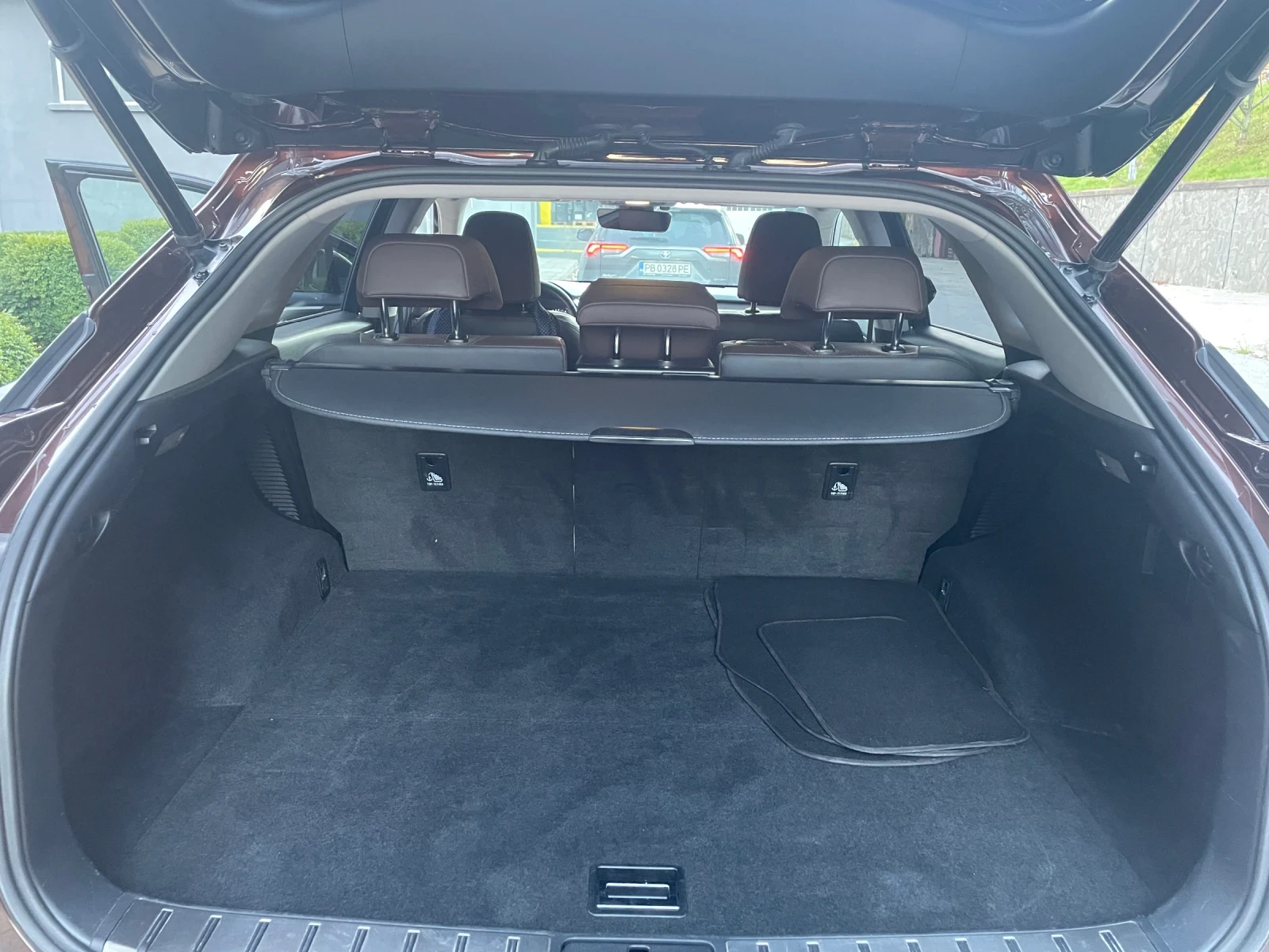 Lexus RX 450h, снимка 10 - Автомобили и джипове - 53963792