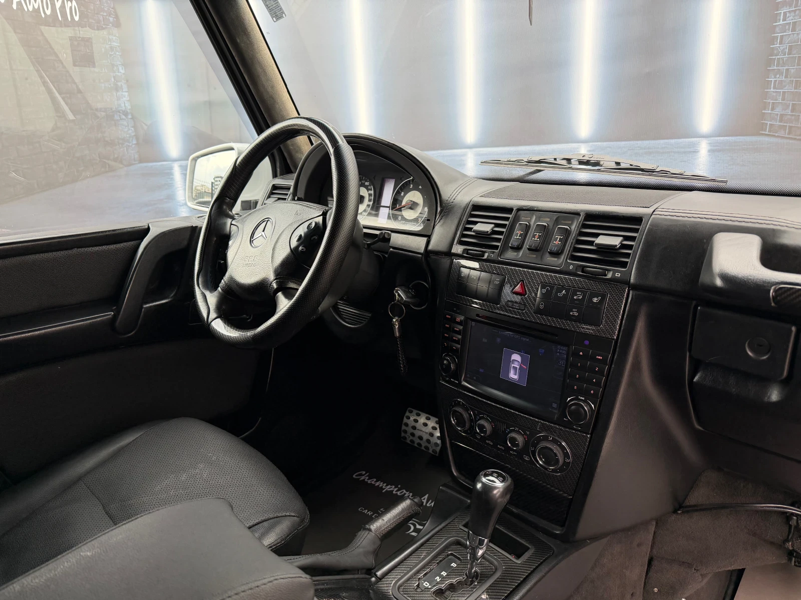 Mercedes-Benz G 500 AMG-GAZ Готов Лизинг, снимка 11 - Автомобили и джипове - 54113108