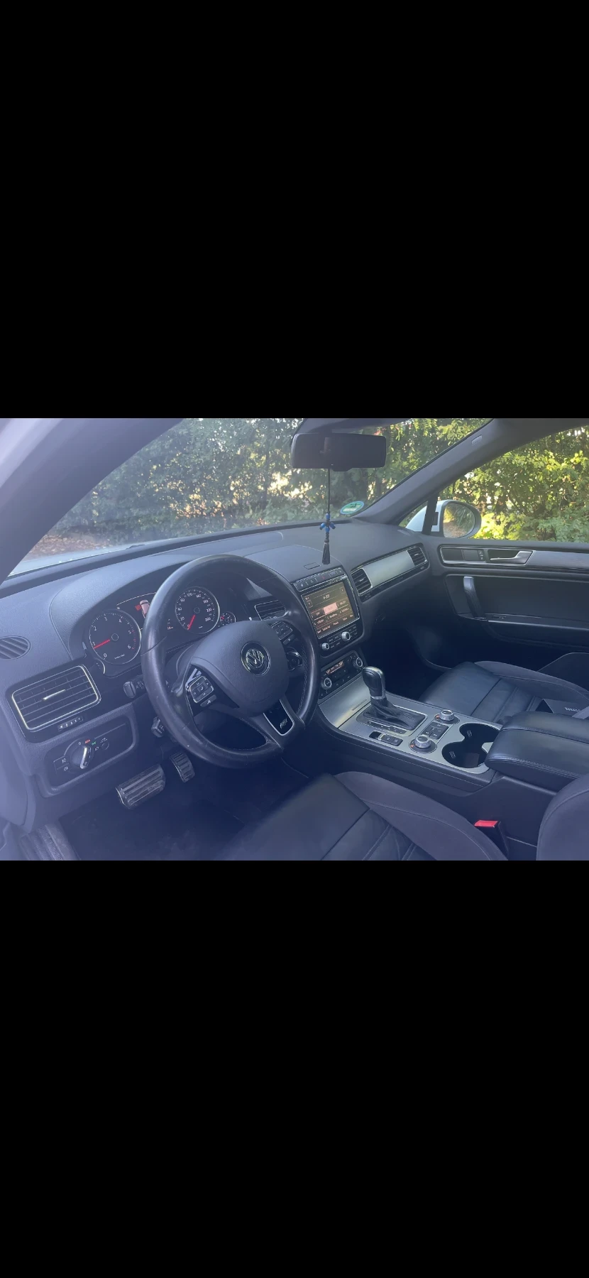 VW Touareg 3.0TDI / R-line/PANO, снимка 9 - Автомобили и джипове - 54368350