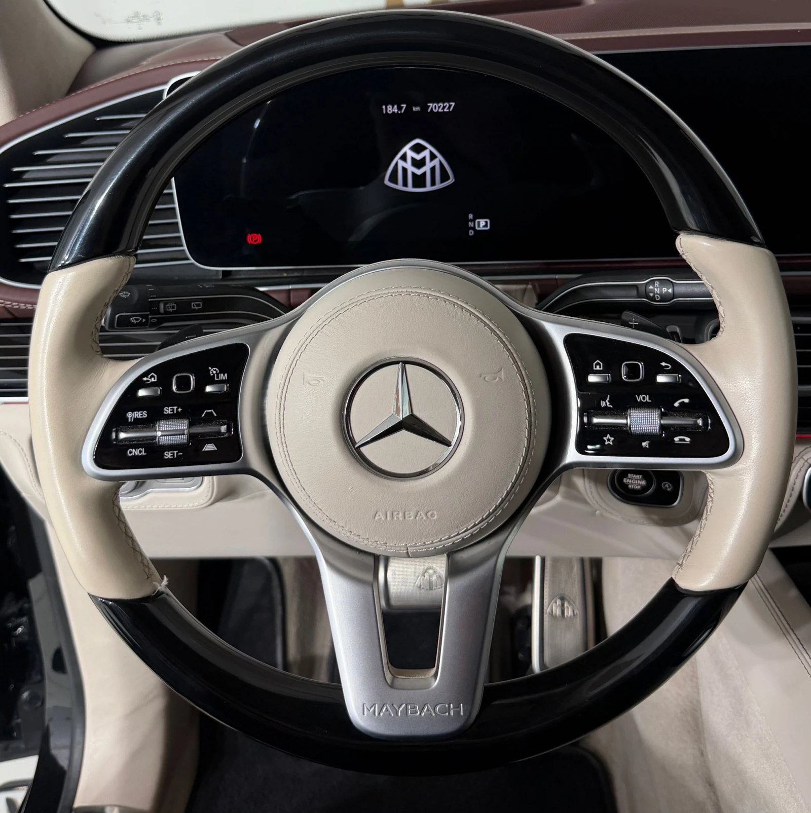 Mercedes-Benz GLS 600 Maybach* 4Matic* TV* HuD* Burm, снимка 17 - Автомобили и джипове - 54681379