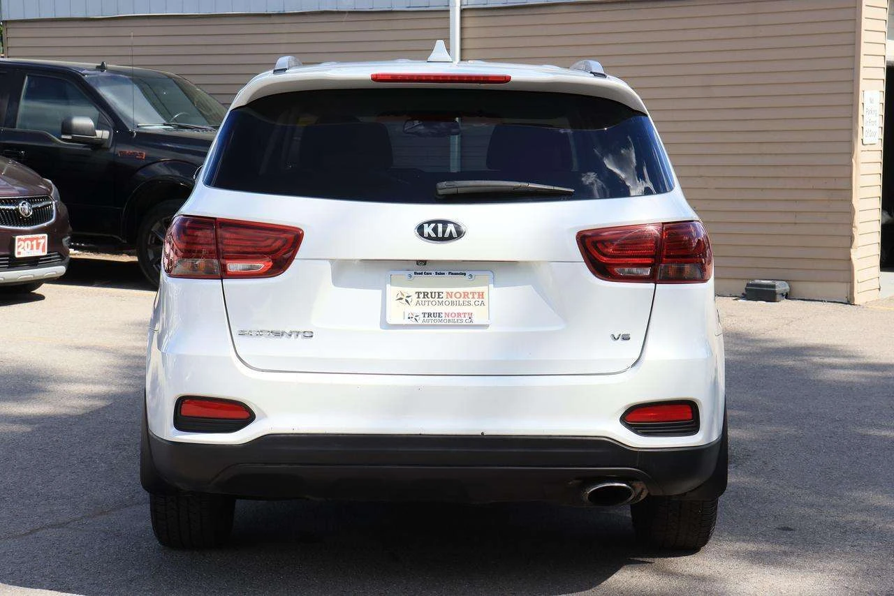 Kia Sorento LX | 4X4 | 7 МЕСТА | CARPLAY | ЦЕНА ДО БГ, снимка 6 - Автомобили и джипове - 54947694