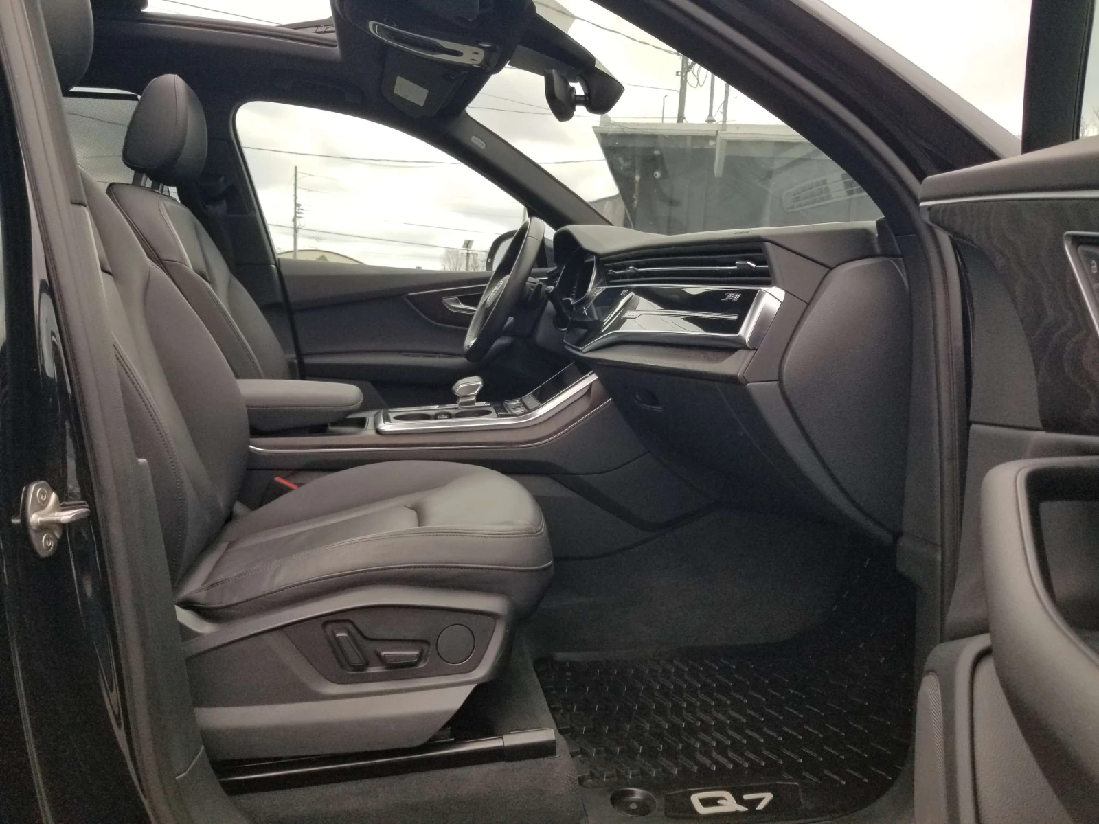 Audi Q7 | S-LINE| BLACK OPTICS| ЦЕНА до БГ, снимка 10 - Автомобили и джипове - 55299917