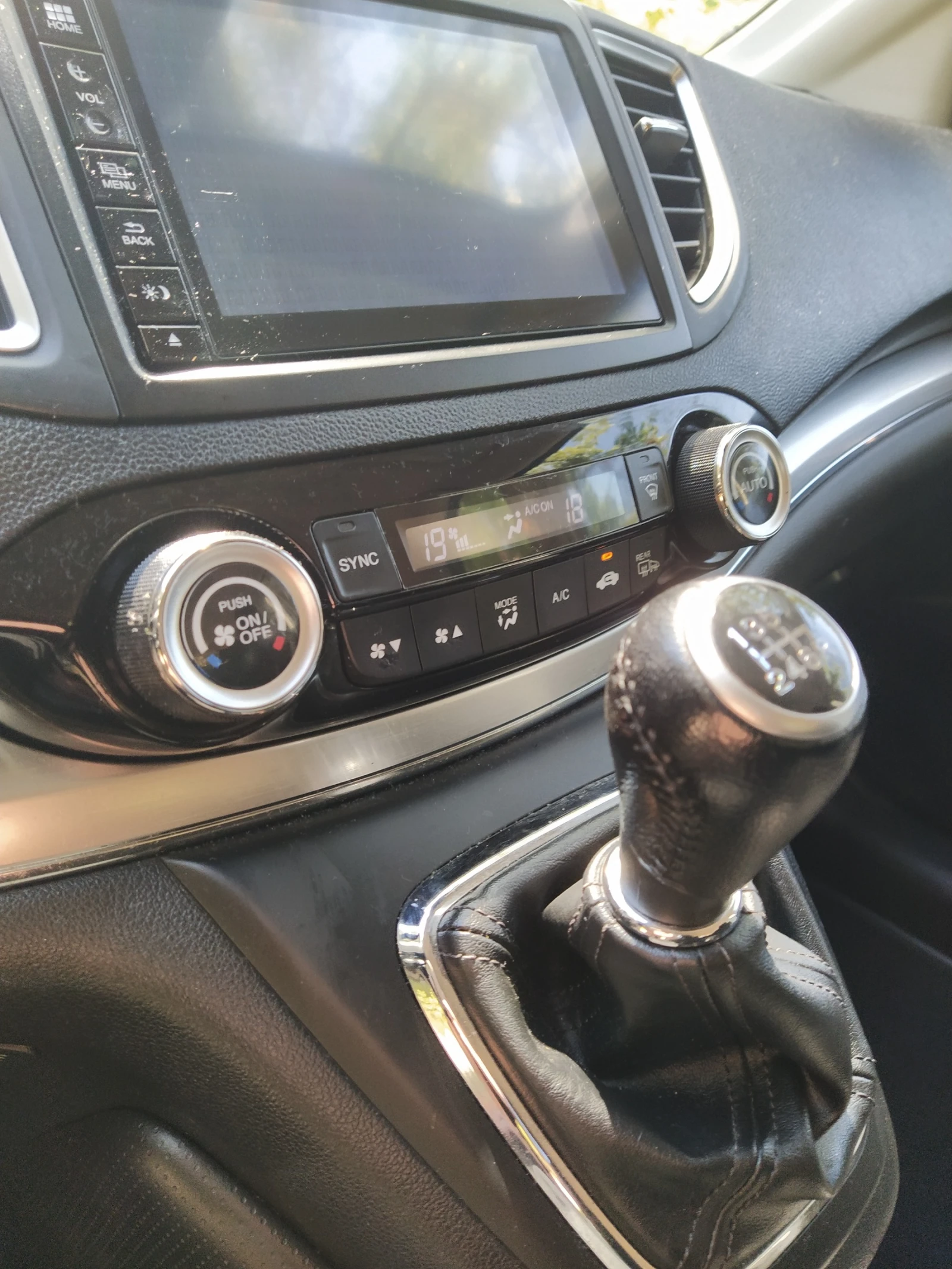 Honda Cr-v Facelift, снимка 15 - Автомобили и джипове - 55981160
