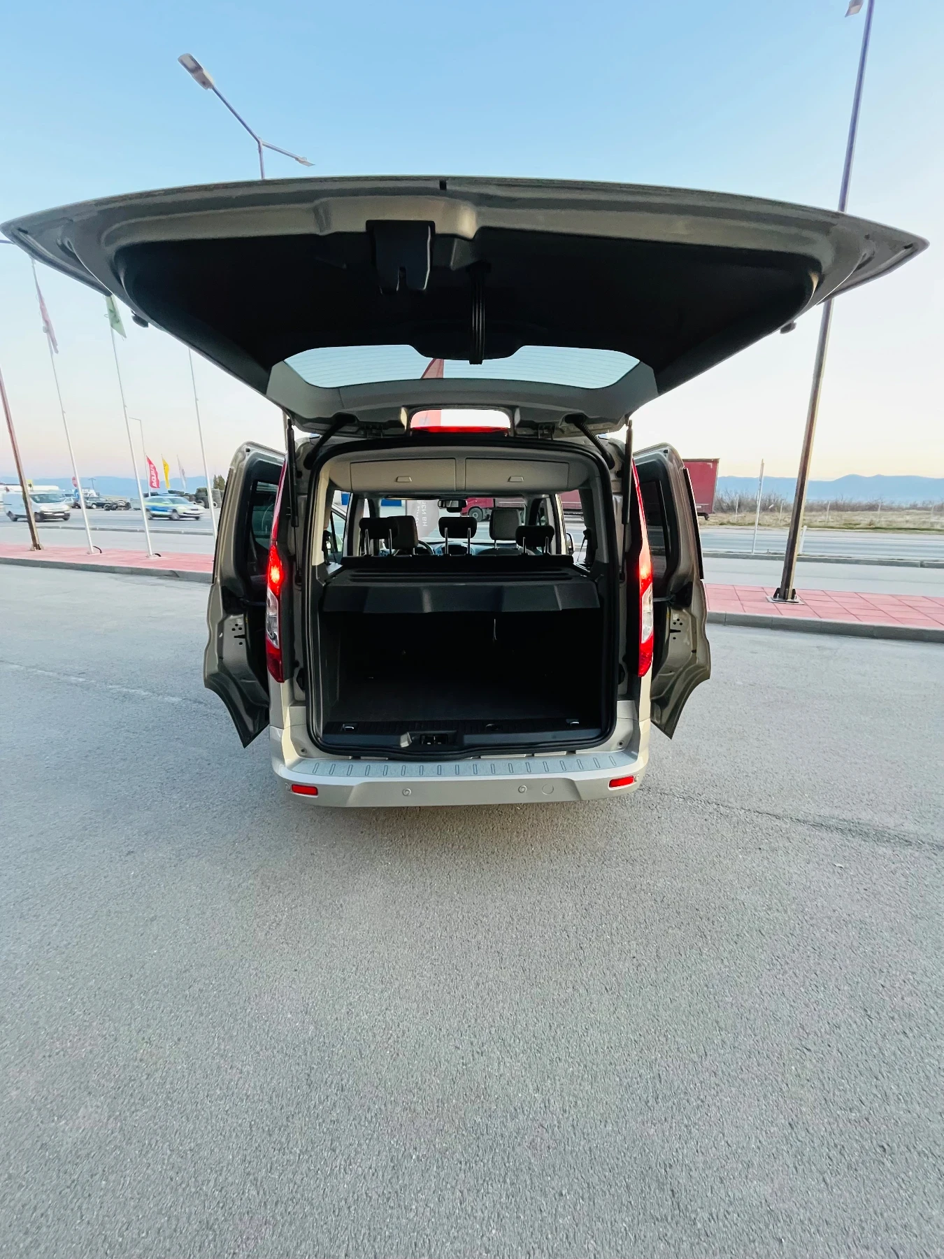 Ford Tourneo Connect;101.. ; | Mobile.bg   16