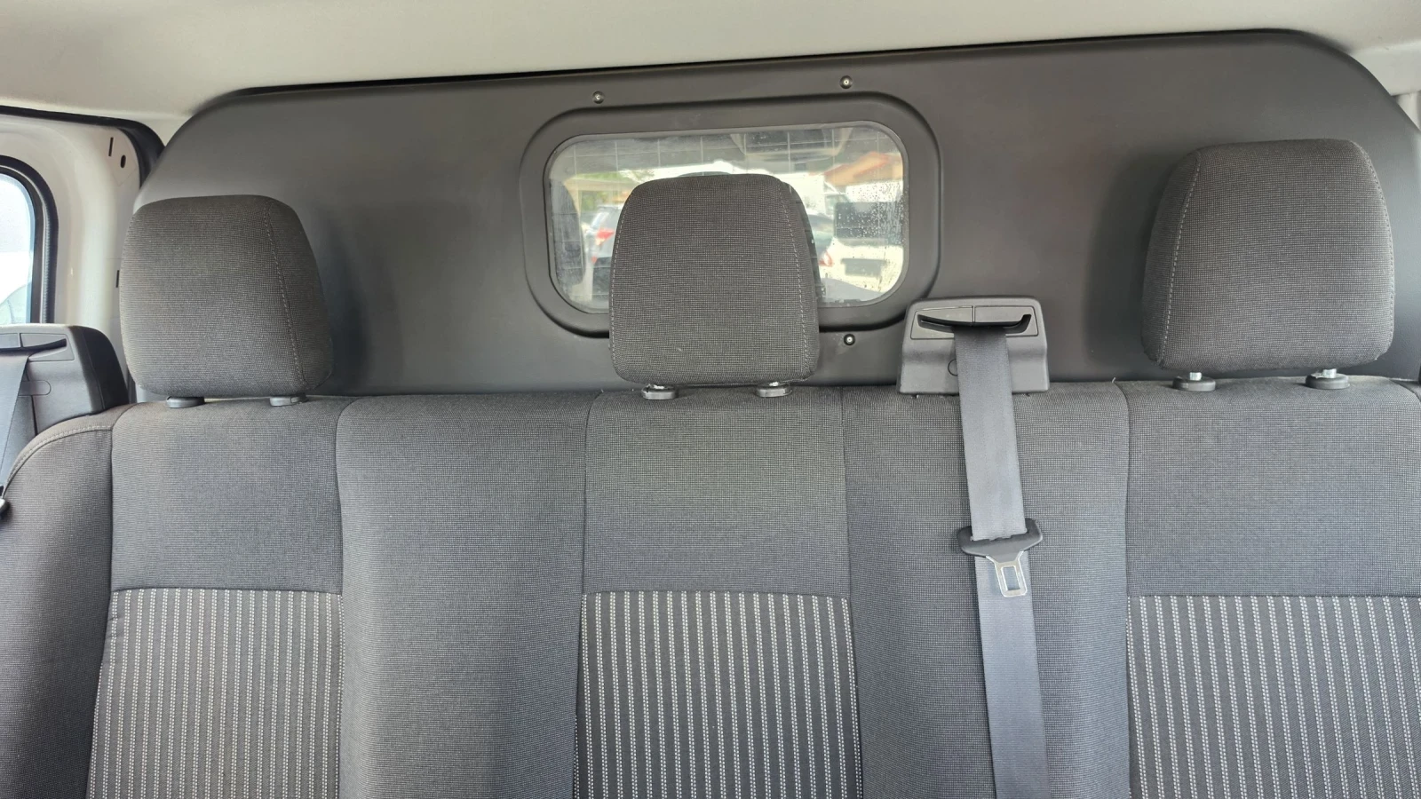 Ford Transit Custom, снимка 14 - Бусове и автобуси - 55285504