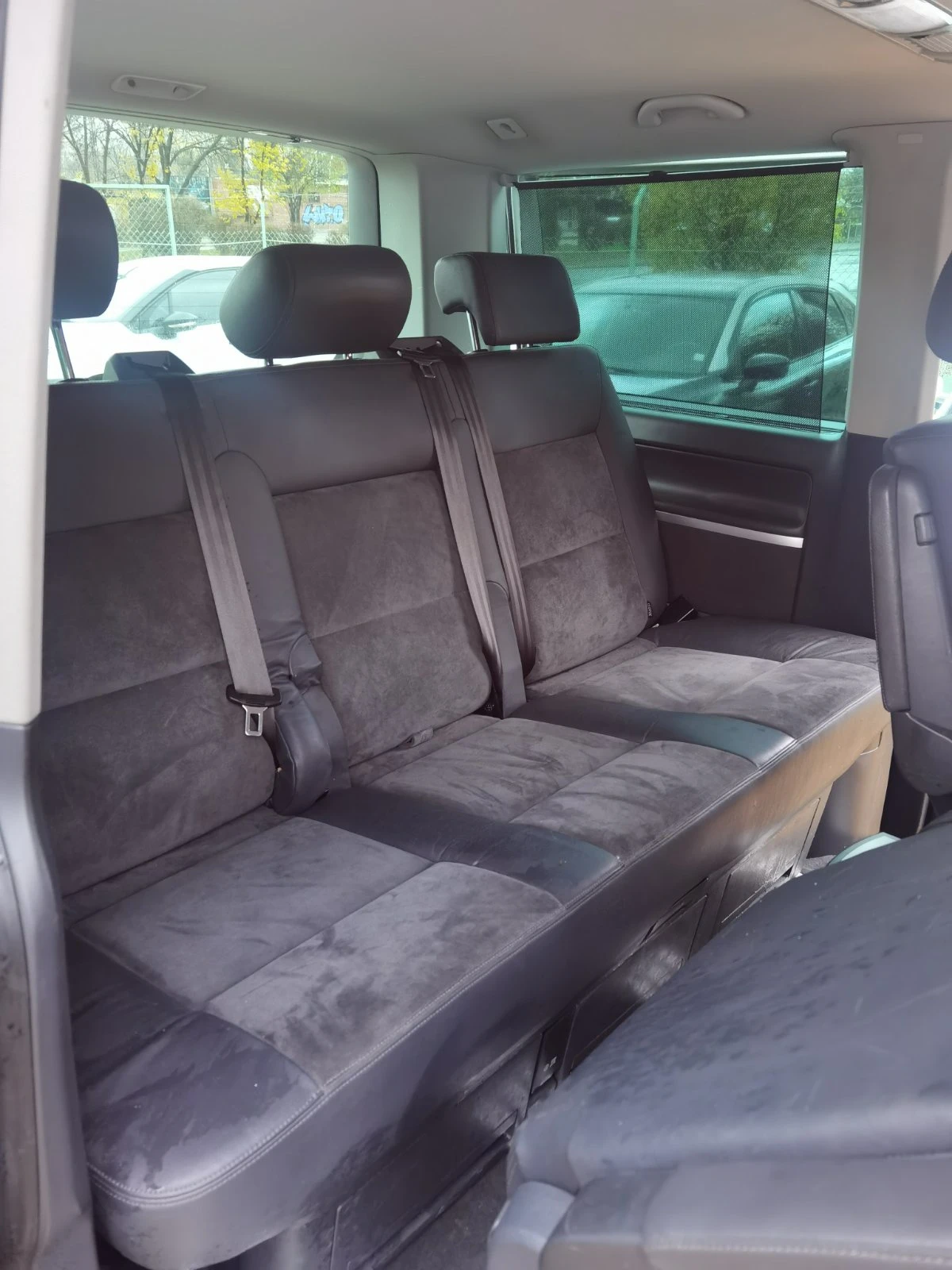 VW Multivan Сервизна история-Highline-FULL, снимка 11 - Бусове и автобуси - 56315363