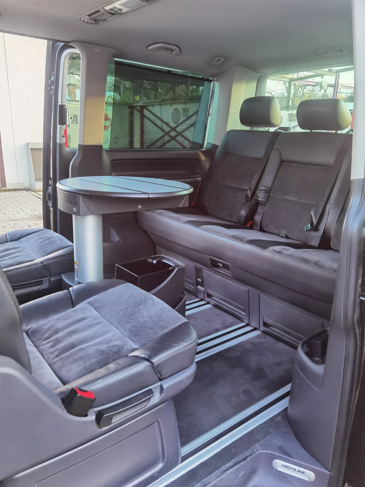 VW Multivan Сервизна история-Highline-FULL, снимка 5 - Бусове и автобуси - 56315363