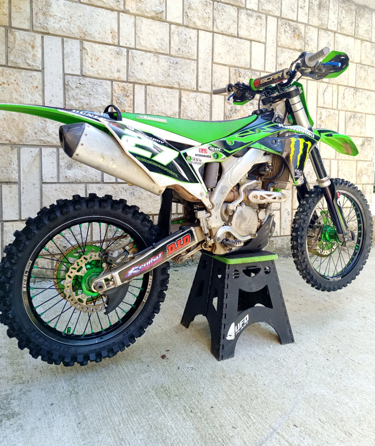 Kawasaki 250, снимка 8 - Мотоциклети и мототехника - 55070602