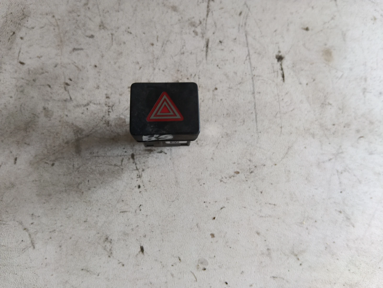 копче аварийни 8W0941609A Audi A4