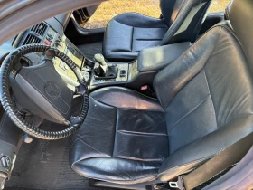 Mercedes-Benz E 250 Седан, снимка 10