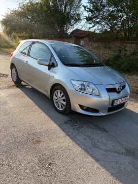 Toyota Auris, снимка 2