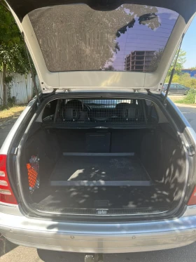 Mercedes-Benz C 320 Facelift, Harman, кожа, 7G Tronic, снимка 9