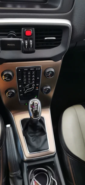 Volvo V40 | Mobile.bg    5