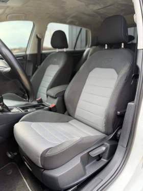 VW Golf R-LINE - 8800 € / 17211.30 лв. - 25221422 12