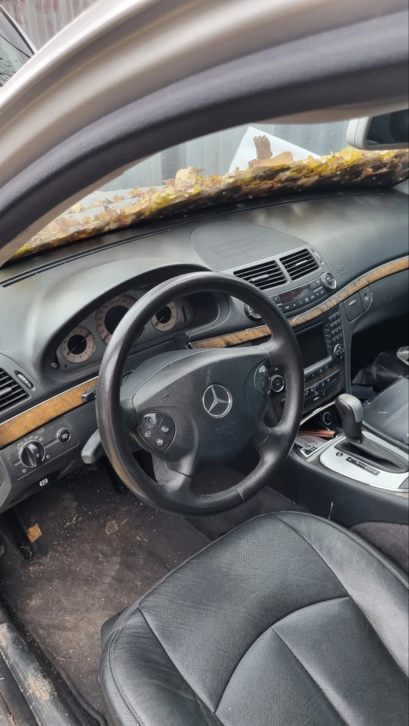 Mercedes-Benz E 320 204к.с, снимка 6 - Автомобили и джипове - 43179264