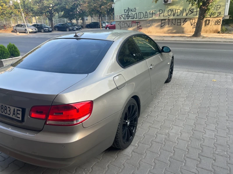 BMW 320 320, снимка 2 - Автомобили и джипове - 47763546