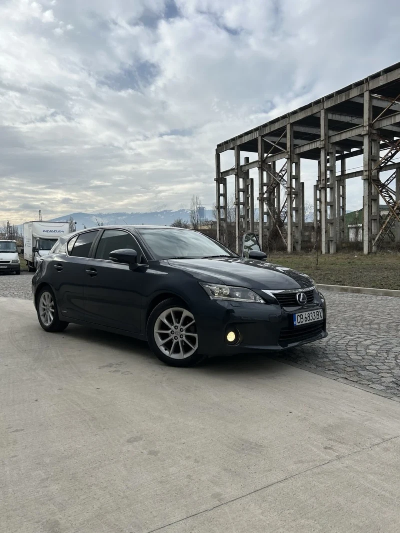 Lexus CT 200h