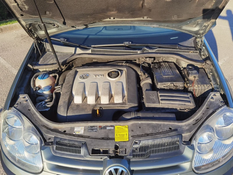 VW Golf 1.9tdi 105 к.с BKC, снимка 13 - Автомобили и джипове - 48967914