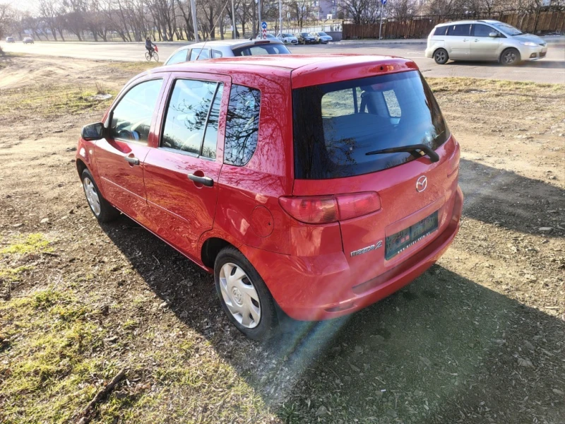 Mazda 2 1.4 HD, снимка 14 - Автомобили и джипове - 49054883