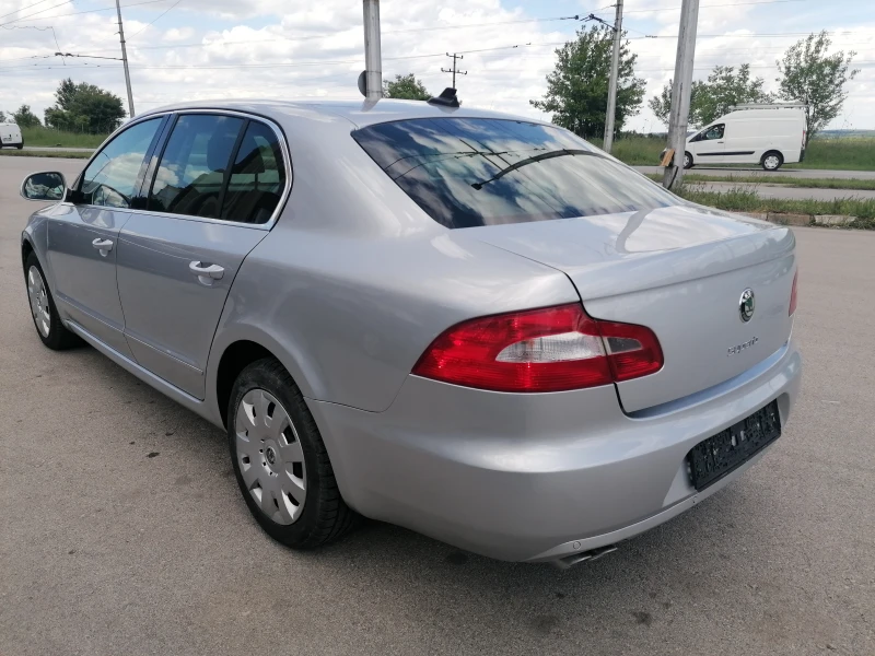 Skoda Superb 2.0 TDI 4X4 , снимка 5 - Автомобили и джипове - 51353117