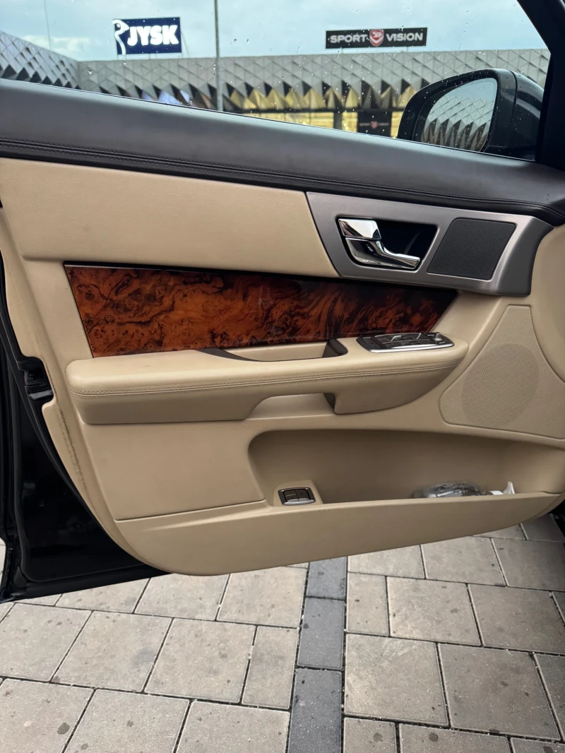 Jaguar Xf, снимка 8 - Автомобили и джипове - 51409219