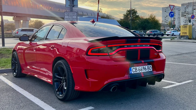 Dodge Charger 5.7 345 HEMI SuperTrackPack, снимка 5 - Автомобили и джипове - 52205120