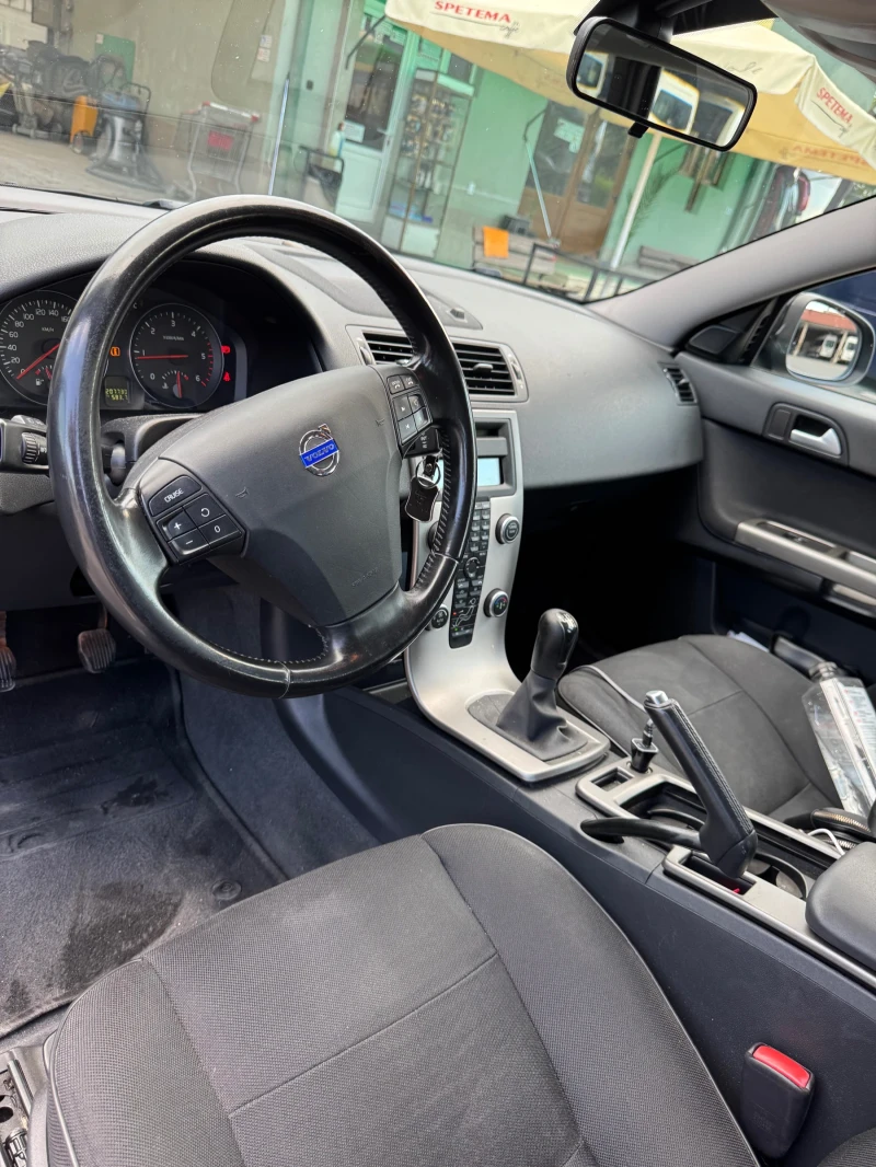 Volvo V50, снимка 11 - Автомобили и джипове - 52321467