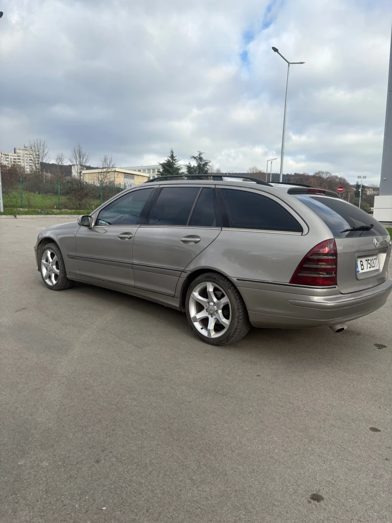 Mercedes-Benz C 220 Sport Edition , снимка 5 - Автомобили и джипове - 52743938