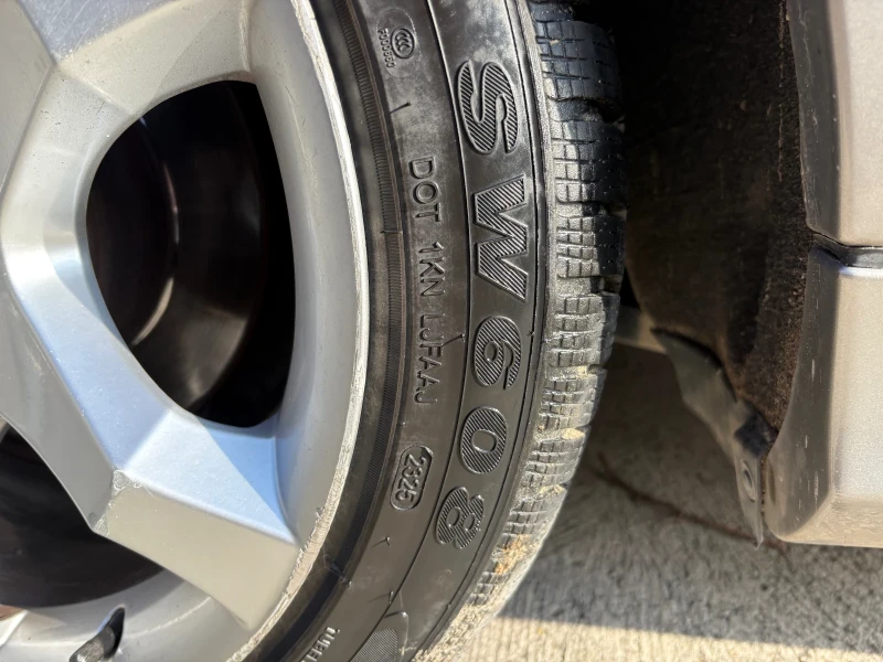 Mercedes-Benz C 220 Sport Edition , снимка 11 - Автомобили и джипове - 52743938