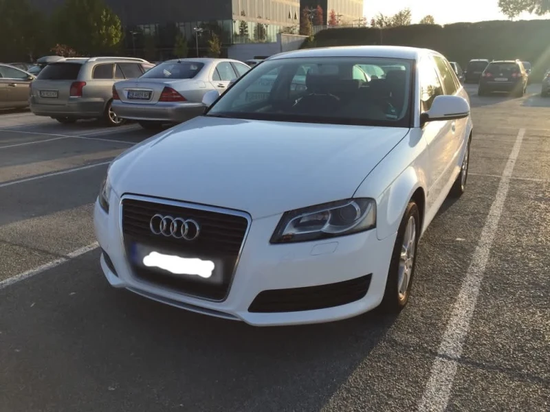 Audi A3 Sportback, снимка 2 - Автомобили и джипове - 53146810