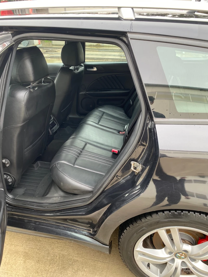 Alfa Romeo 159 1.9 jtdm jts ti, снимка 5 - Автомобили и джипове - 53374895