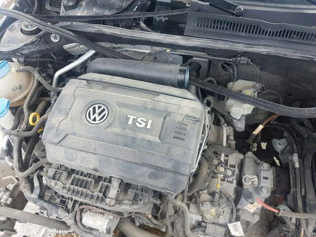 VW Jetta 1.8TSI  CPR, снимка 8 - Автомобили и джипове - 42072311