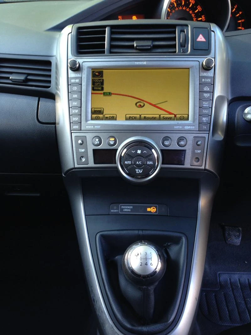 Toyota Verso 2.0D4D 126��.NAVI | Mobile.bg � ����������� 13