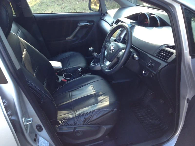 Toyota Verso 2.0D4D 126��.NAVI | Mobile.bg � ����������� 10