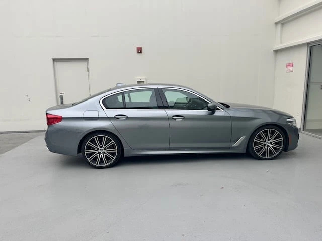 BMW 540 * xDrive * CARFAX * 360 * H/K *  - изображение 3