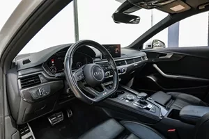 Audi S4 Premium Plus, снимка 7 - Автомобили и джипове - 53850947