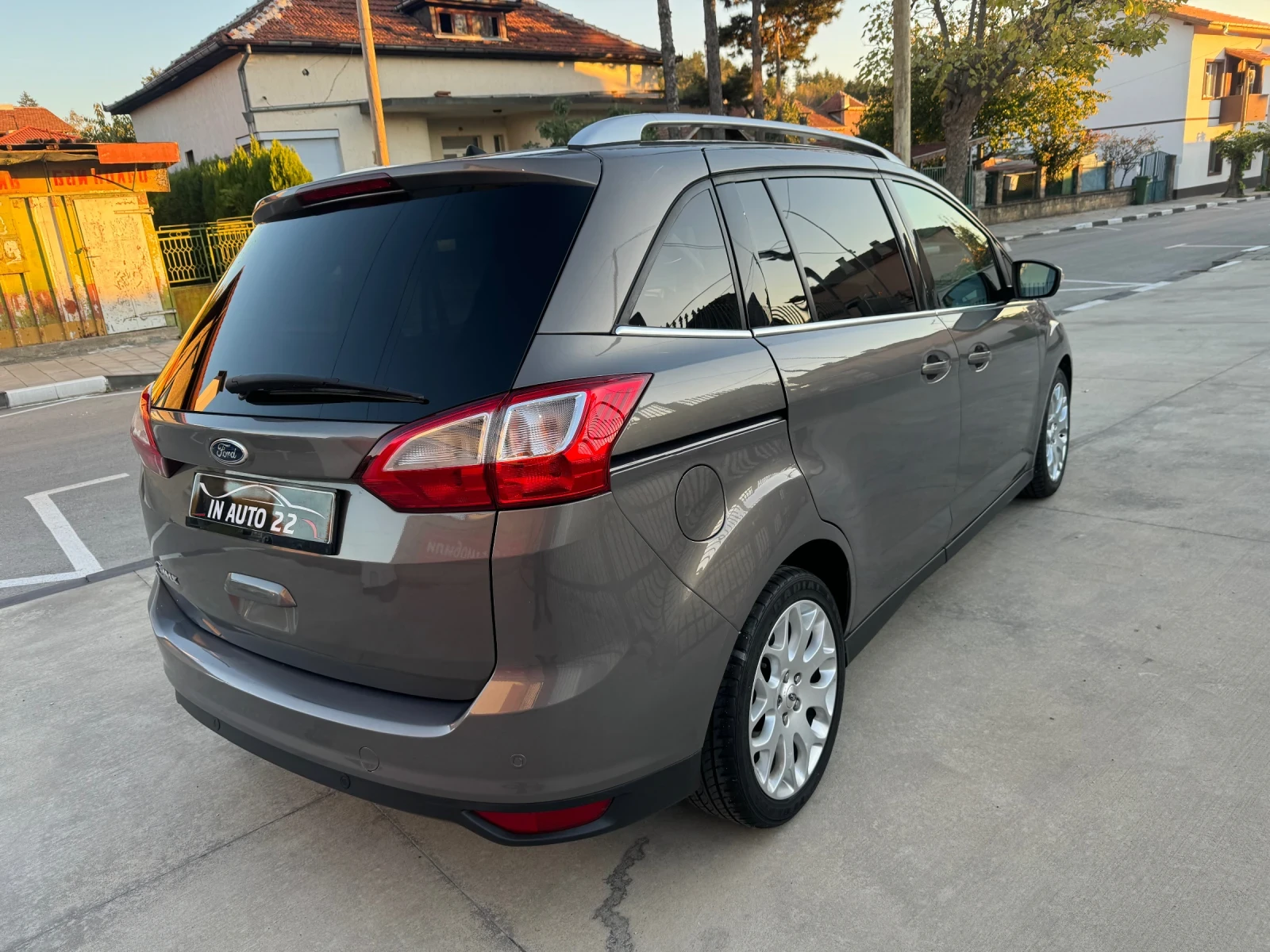 Ford Grand C-Max 1, 6 16V Champions Edition ! - изображение 8