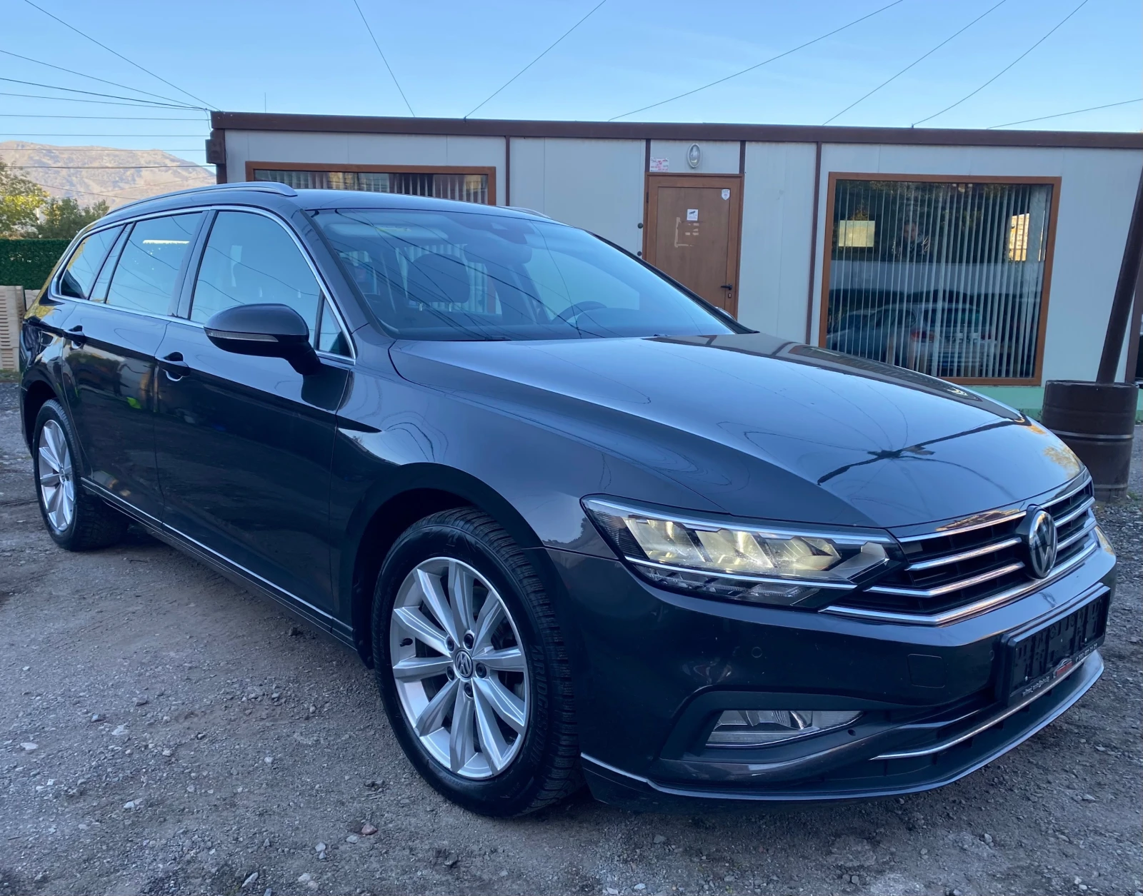 VW Passat FACE= 2.0TDI= 150HP= АВТОМАТИК= KEYLES GO=  - изображение 6