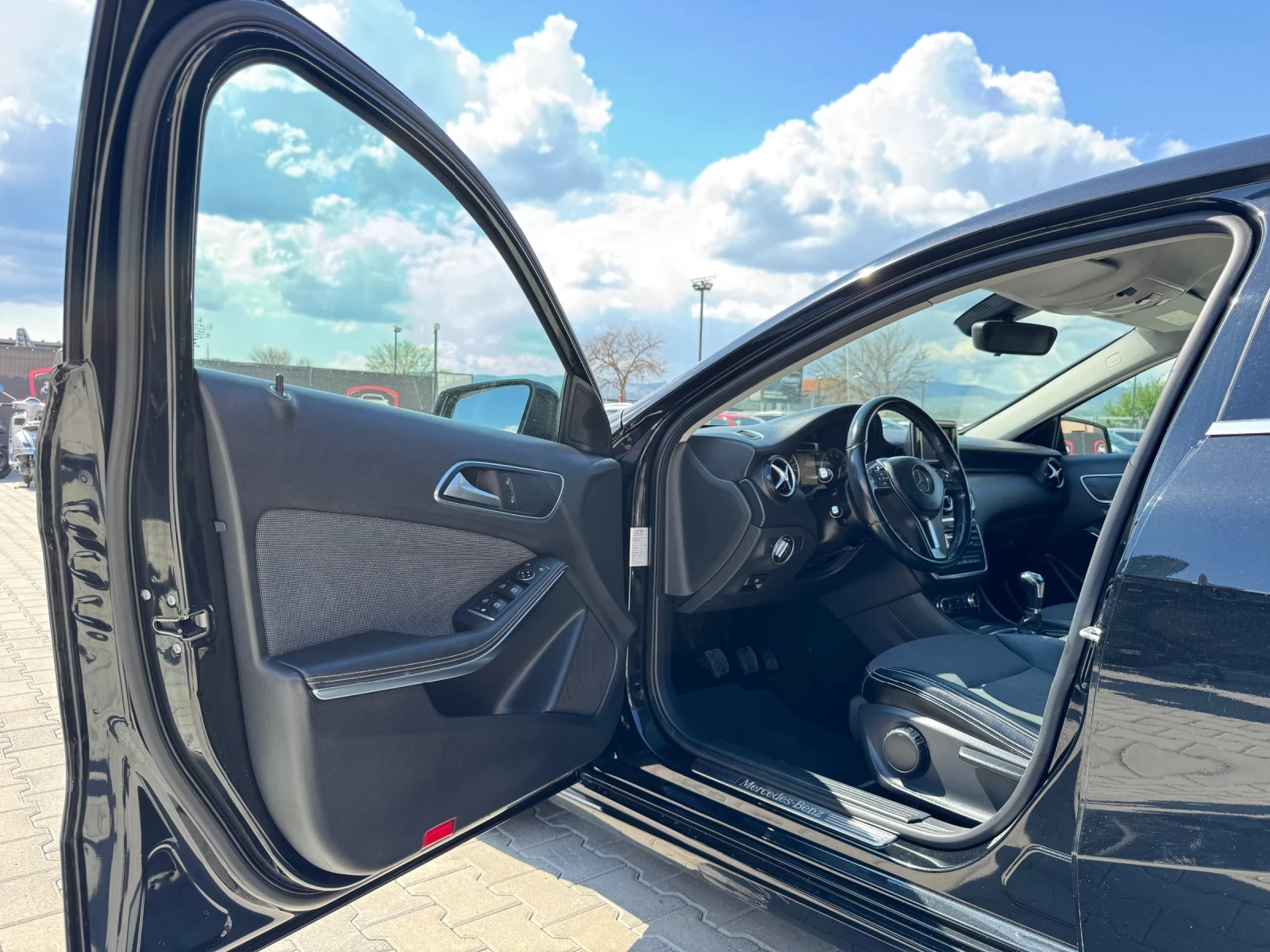 Mercedes-Benz 180 A180 NAVI LED EURO-6 - изображение 9