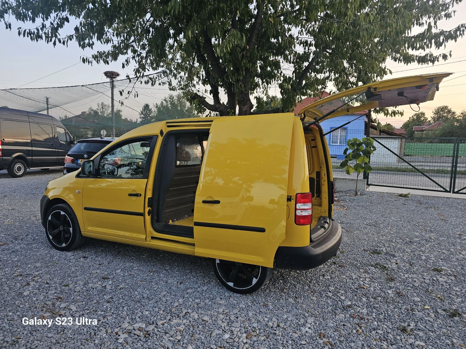 VW Caddy 1.6tdi/DSG/ - изображение 9