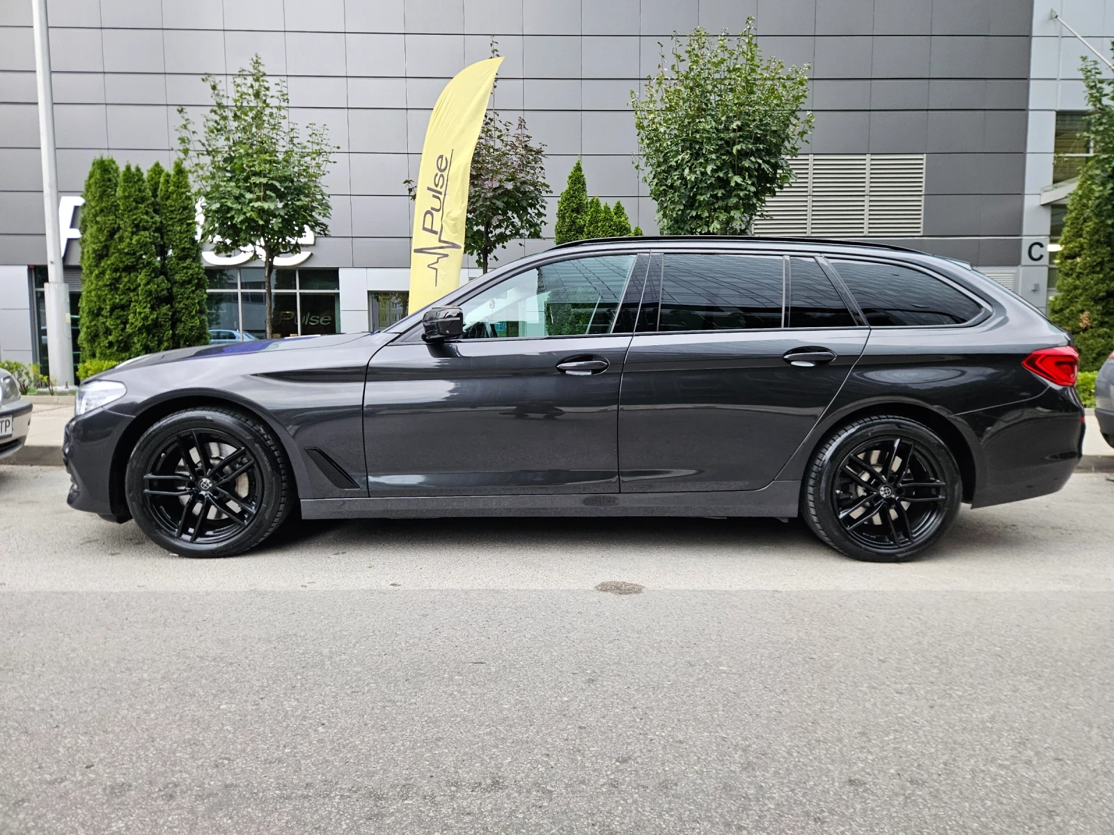BMW 530 Bmw G31 530d xdrive - изображение 8