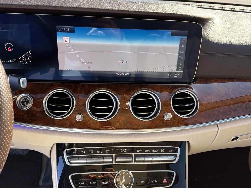 Mercedes-Benz E 400 * CARFAX * БЕЗ ПЪРВОНАЧАЛНА ВНОСКА | Mobile.bg — изображение 9
