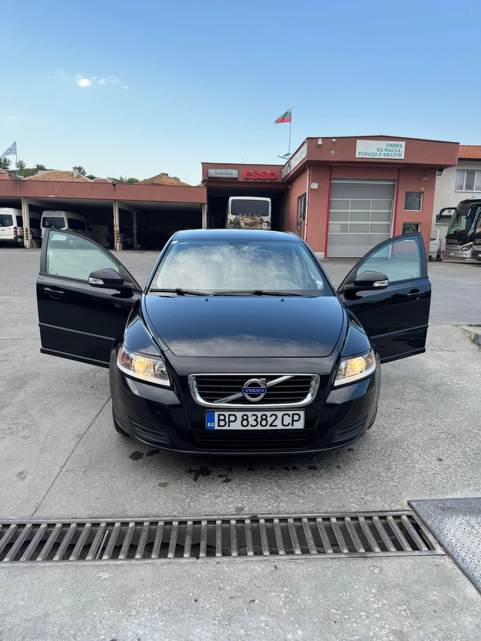 Volvo V50  - изображение 2
