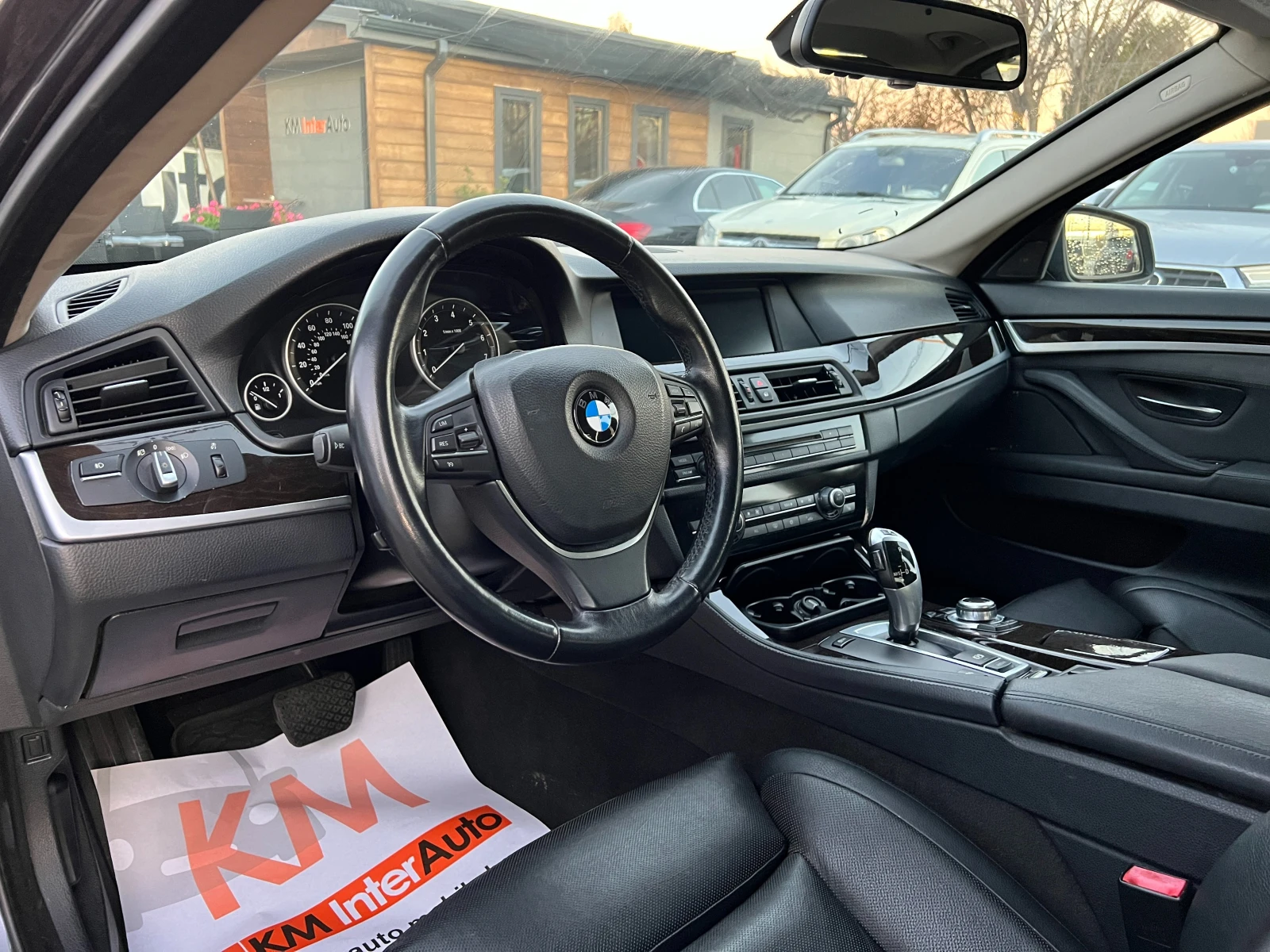 BMW 528 3.0i AUT/M-sport/NAVI/172х.км. - изображение 9