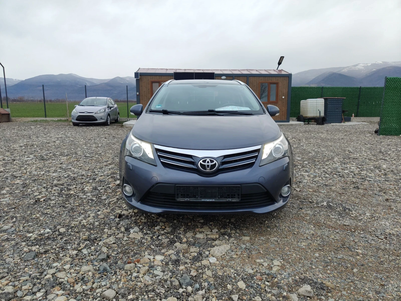Toyota Avensis 2.0 D4D FACELIFT  - изображение 2