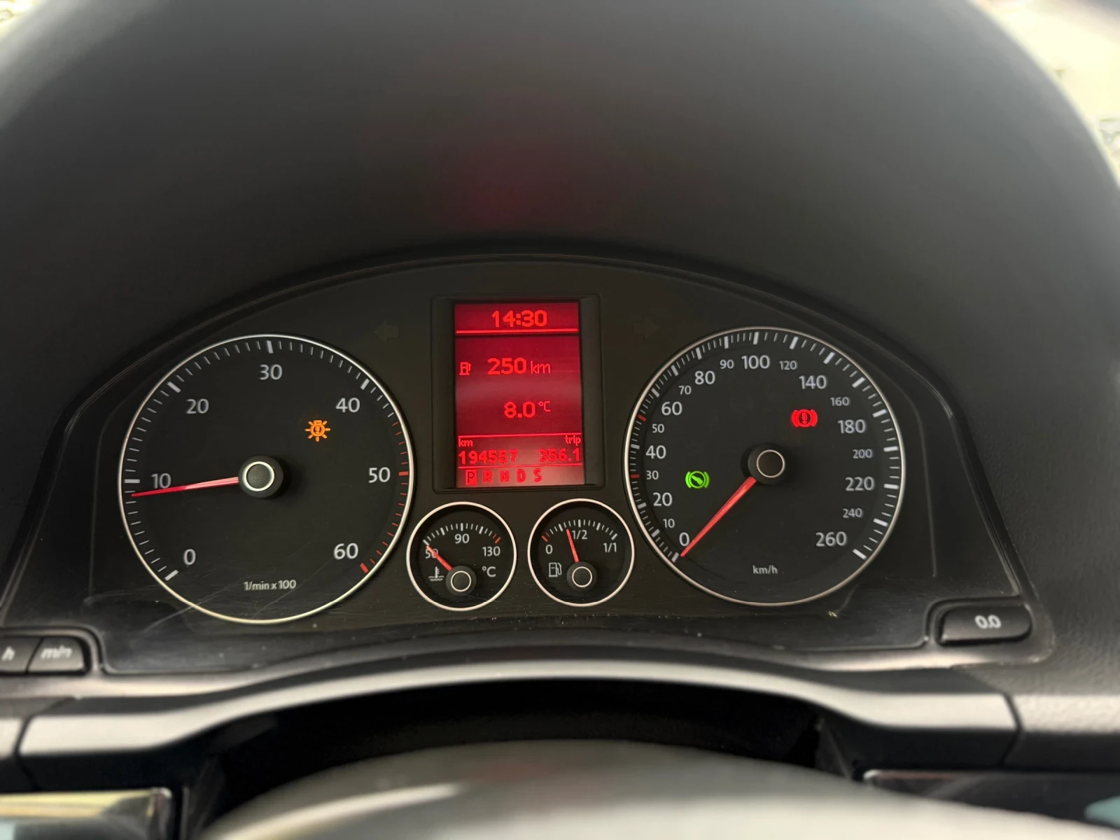 VW Golf 2.0 TDI - изображение 8