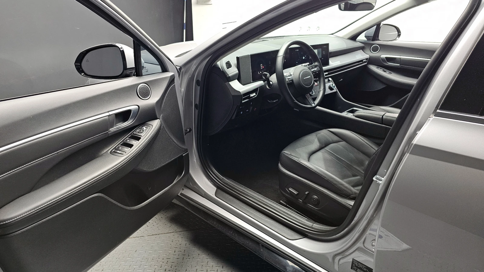 Hyundai Sonata The Edge 2.0LPG Mobility autogeorge.com | Mobile.bg � ����������� 10