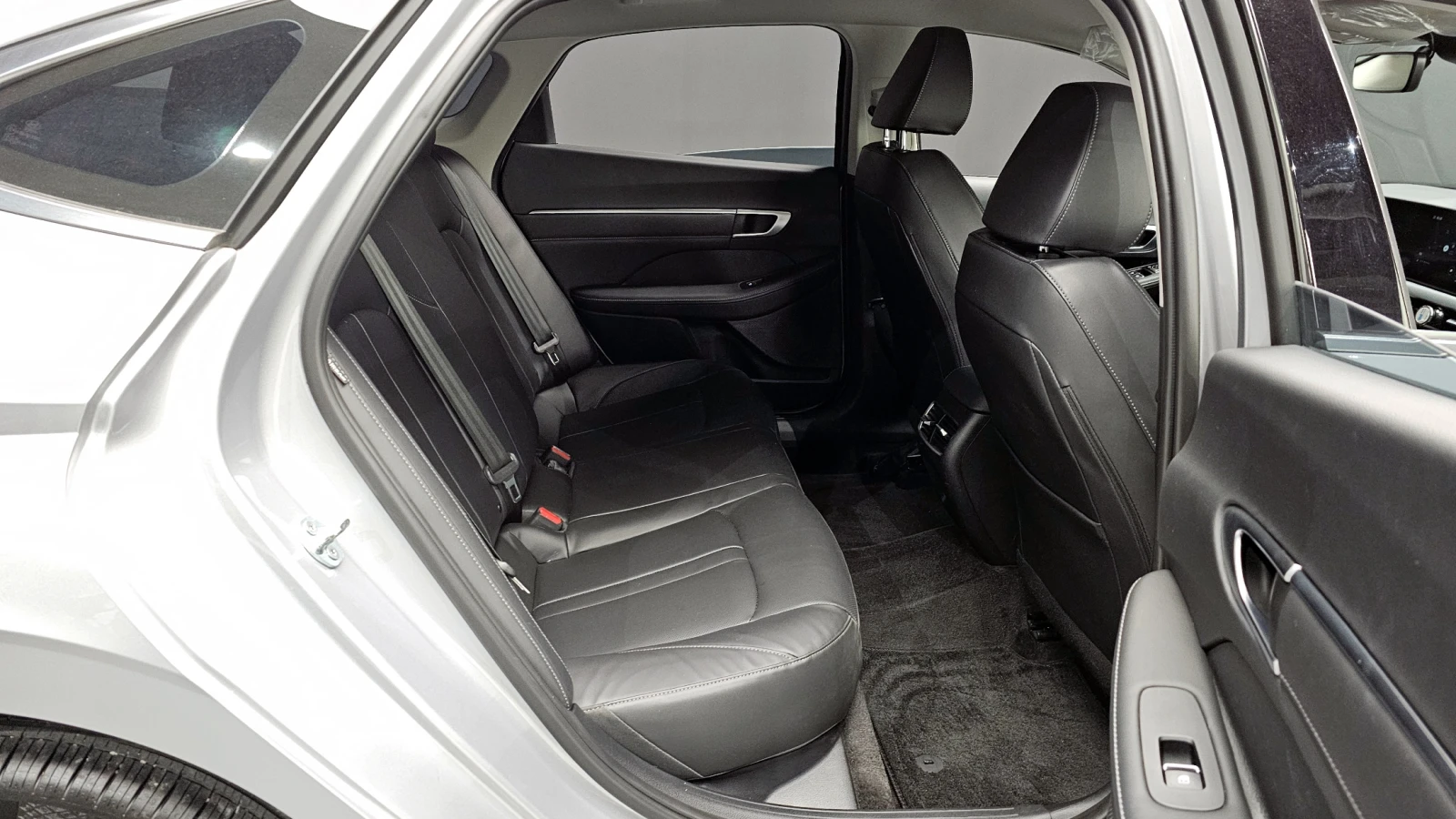 Hyundai Sonata The Edge 2.0LPG Mobility autogeorge.com | Mobile.bg � ����������� 12